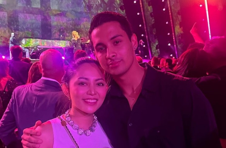 Rachel Vennya dan Salim Nauderer nonton konser Adele (Instagram/@rachelvennya)