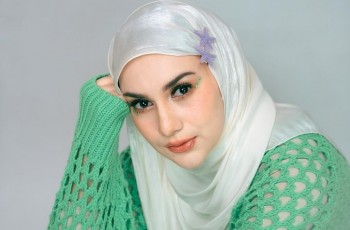 Disorot gegara Penangkapan Ammar Zoni, Irish Bella Tatap Santai Ikut Acara Lari