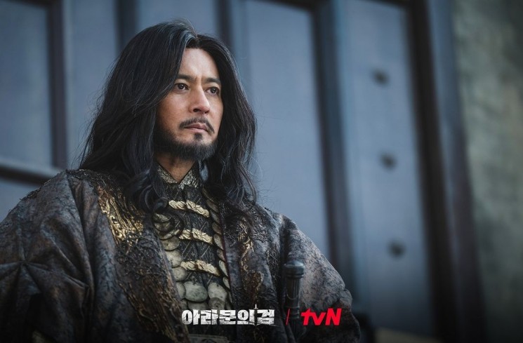 Potret Jang Dong Gun di Arthdal Chronicles: The Sword of Aramun (Instagram/@tvn_drama)