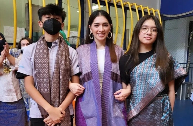Potret Terbaru Lovely Rumangkang Anak Angel Karamoy (instagram/@lovelyrum)