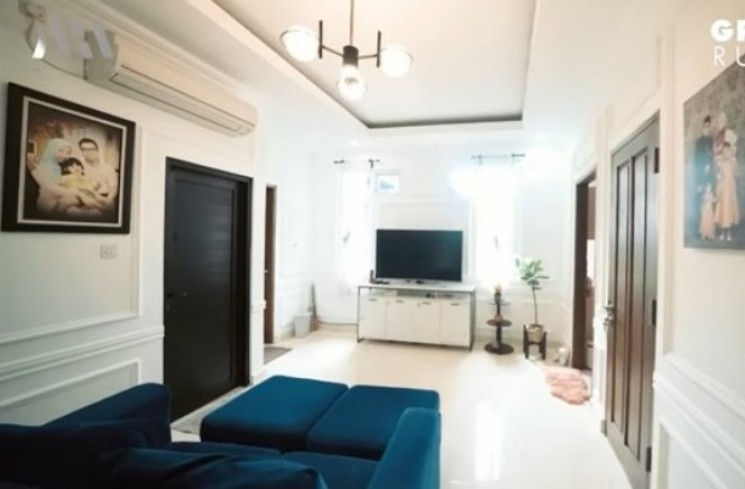 Rumah Abdel Achrian. (YouTube/AH)