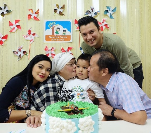 Potret Anak Artis Rayakan Ulang Tahun di Sekolah. (Instagram/titi_kamall)