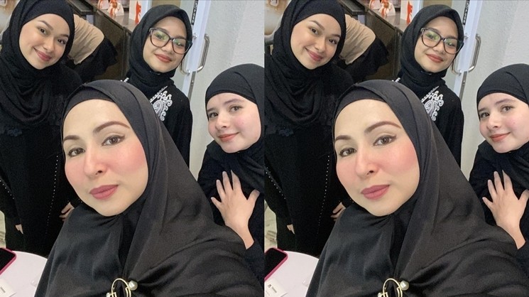 Potret Rebecca Klopper Berhijab (Instagram/@deswitamaharani80)