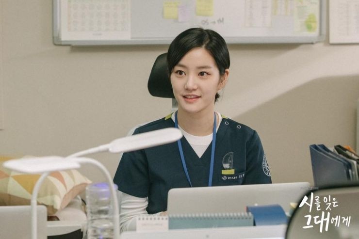 Sinopsis A Poem A Day (Hancinema)