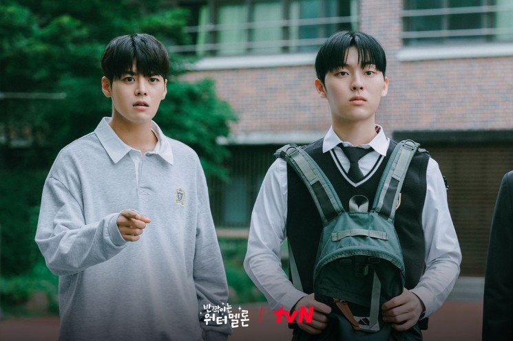 Adu Gaya Ryeoun dan Choi Hyun Wook di Twinkling Watermelon (Instagram/@tvn_drama)