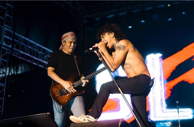 Slank feat Pay di konser JogjaROKCarta 2023 (Instagram/@jogjarockartafest)