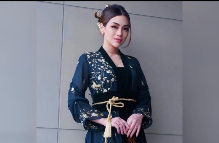 Celine Evangelista Bantah Isu Dia Jadi Ani-Ani Jaksa Agung ST.Burhanuddin.