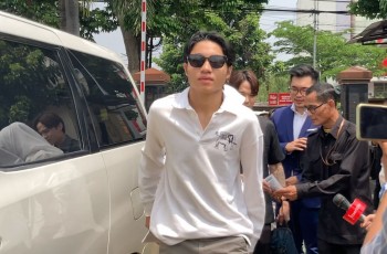 Gak Mau Ngemis Ke Ayah Tiri, Kiesha Alvaro Tagih Janji Gunawan Saat Nikahi Okie Agustina