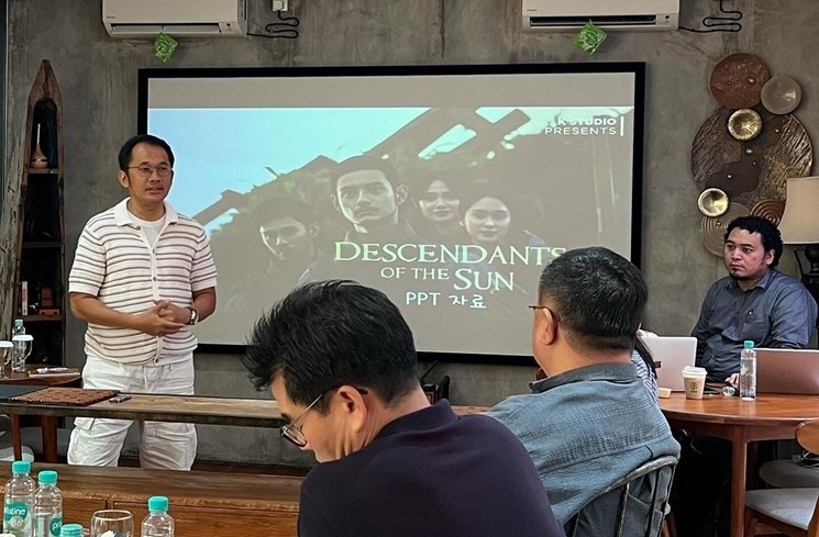 Fakta Descendants of the Sun Di-remake Jadi Film Indonesia (instagram/@hanungbramantyo)