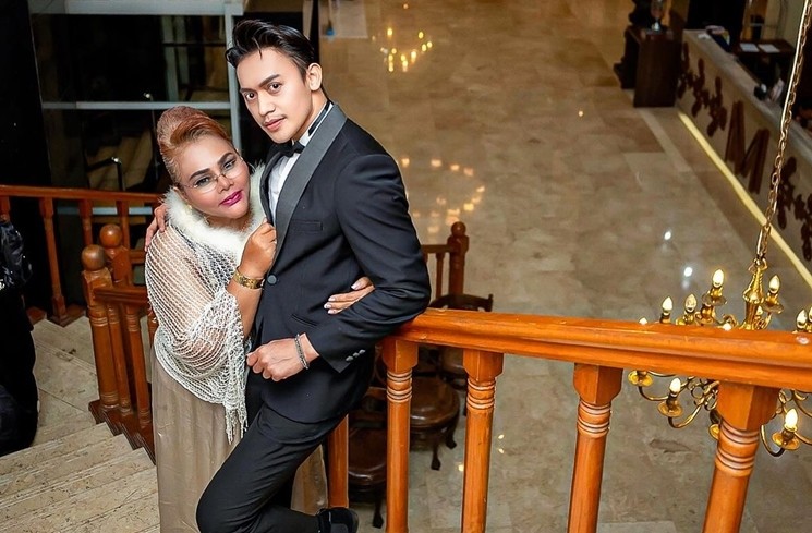 Gaya Pacaran Jordan Ali dan Eva Manurung (instagram/@evamanurung1105)