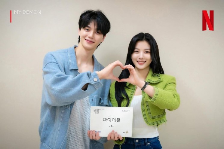 Potret Song Kang di My Demon (Instagram/@netflixkcontent)