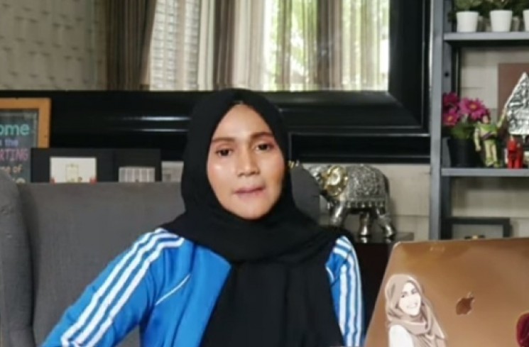 Psikolog Poppy Amalya Analisa Aaliyah Massaid yang Dituding Taaruf Nempel.(YouTube Poppy Amalya)