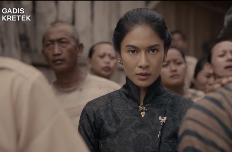 Cuplikan video musik Kala Sang Surya Tenggelam