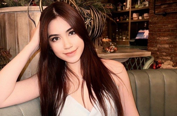 Rinoa Aurora Senduk