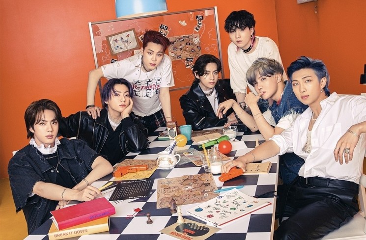 BTS (Instagram/@bts.bighitofficial)