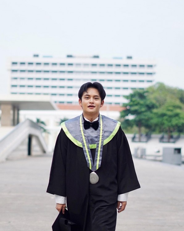 Potret Wisuda Randy Martin.(Instagram/randymartinnn)