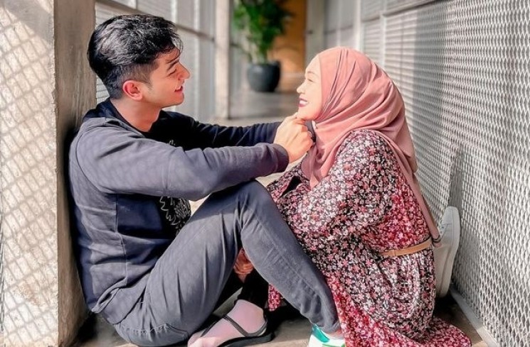Potret Mesra Ria Ricis dan Teuku Ryan (Instagram/@teukuryantr)
