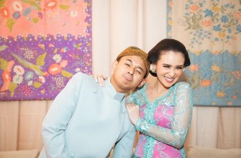 8 Potret Cantik Ayushita di Acara Langkahan Jelang Pernikahan Adik, Auranya Terpancar dan Manglingi
