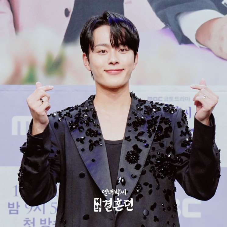 Potret Yoo Seon Ho di The Story of Park's Marriage Contract (Instagram/@mbcdrama_now)