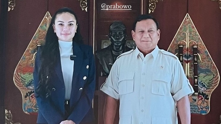 Potret Nikita Mirzani ketemu Prabowo (Instagram/@nikitamirzanimawardi_172)