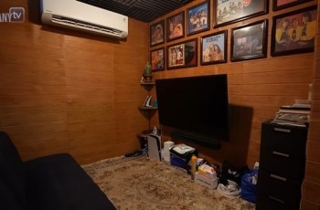 9 Potret Rumah Baru El Rumi, Ada Bangunan Joglo hingga Foto-foto The Beattles