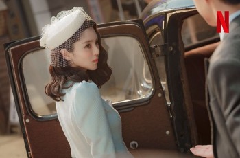 8 Pesona Han So Hee di Gyeongseong Creature, Aktris Cantik yang Adu Akting dengan Park Seo Joon