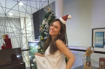 Wulan Guritno Joget di Depan Pohon Natal: Nggak Pernah Sholat sama Aja Bohong