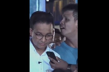 Netizen Soroti Cara Anies Respon Disabilitas saat Berdesak-desakan: Tiba-tiba Keluar Air Mata Lihat Begini