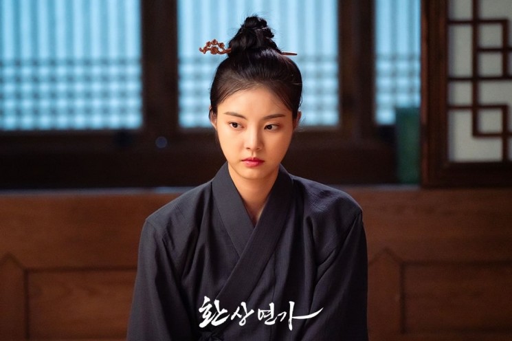 Pesona Hong Ye Ji di Love Song for Illusion (Instagram/@kbsdrama)
