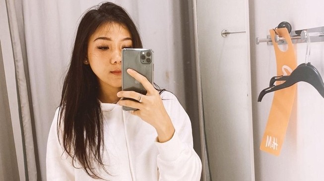 Potret Cantik Bella Damaika (instagram/@belladamayka)