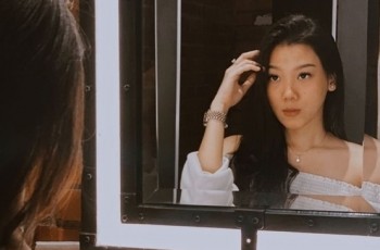 Pantas Suami Ira Nandha Kepincut, Ini 8 Potret Cantik Bella Damaika saat Liburan