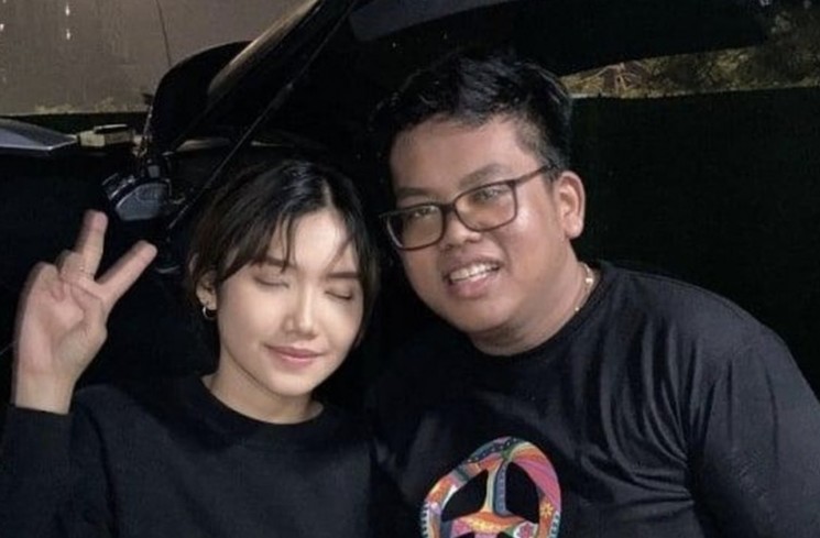 Marshella Aprilia dan pacar baru. (Instagram)