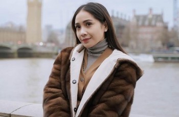 Nagita Slavina Joget Pakai Rok Seksi yang Perlihatkan Paha di Pesta Bareng Nia Ramadhani, Ternyata Segini Harganya
