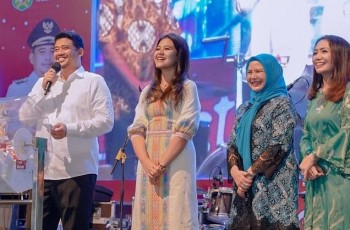 Terseret Dugaan Rumor Selingkuh, Bobby Nasution Pamer Potret Adem Bareng Kahiyang Ayu