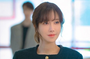 8 Pesona Lee Ji Ah di Queen of Divorce, Siap Menjadi Ahli dalam Masalah Perceraian