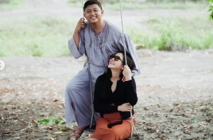 Denny Caknan dan Bella Bonita (Instagram @bellabonita_r.a)