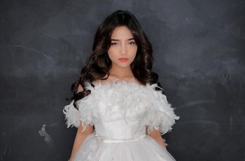 Ketemu Artis-artis di Screening Film BCL, Interaksi Fuji dan Agatha Pricilla Bikin Kaget