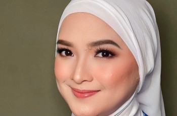 Banting Setir Jadi Sopir, Andhara Early Bantah Sudah Tak Laku Jadi Artis