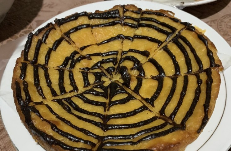 Salah satu menu Kue Yahudi yang dikenal di Ambon. (Twitter/@azharieazharoe)