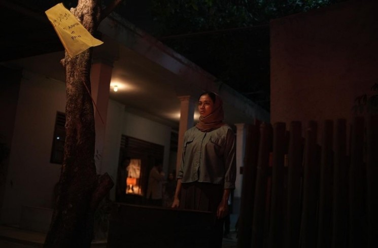 Cuplikan adegan film Pemandi Jenazah (Instagram/@filmpemandijenazah)