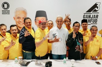 Ganjar Pranowo dan Mahfud MD Dapat Amunisi Baru dari Golkar, Prabowo-Gibran Mesti Ancang-ancang kehilangan Dukungan?