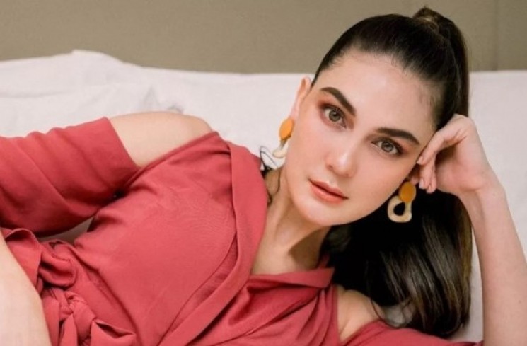Luna Maya (instagram/@lunamaya)