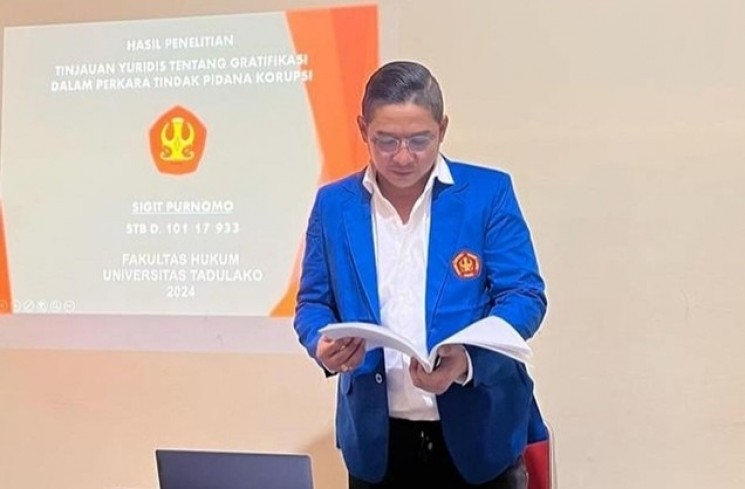 Potret Pasha Ungu Sidang Skripsi (Instagram/@pashaungu_vm)