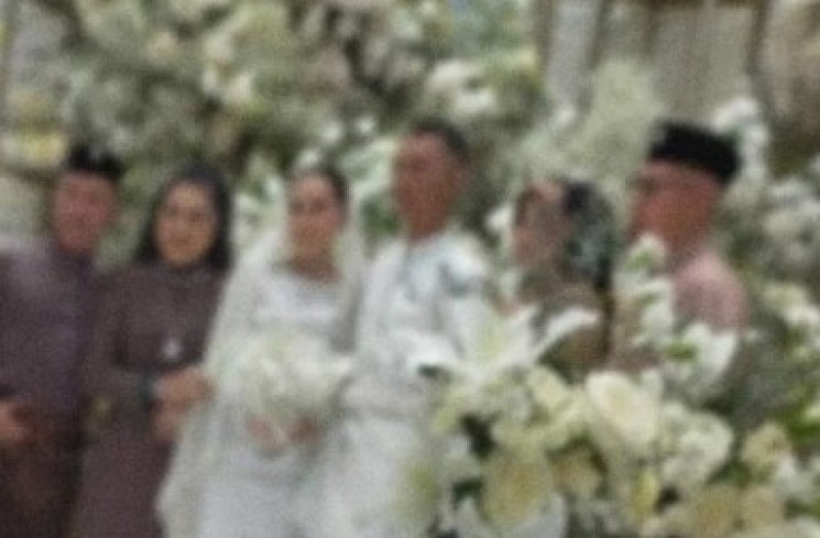 Ayu Ting Ting diduga lamaran (TikTok)