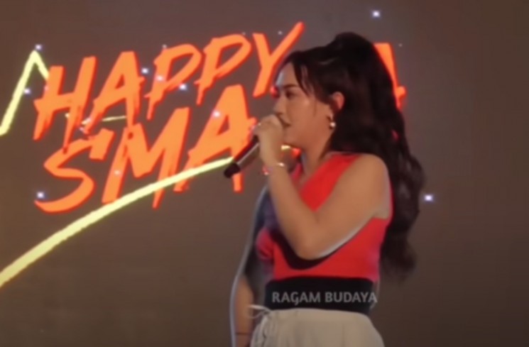 Happy Asmara bawakan lagu Cundamani milik Denny Caknan