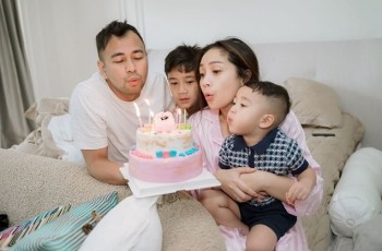 Raffi Ahmad dan Nagita Slavina Rayakan Ulang Tahun Bareng, Amy Qanita Berharap Dapat Cucu Lagi