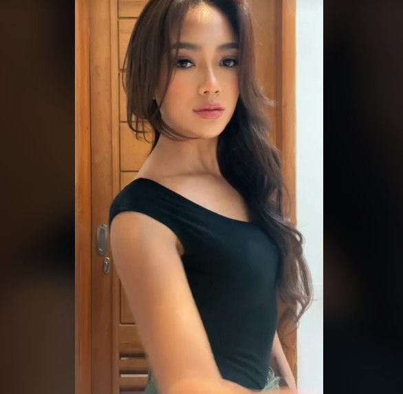 Potret Terbaru Marion Jola Makin Langsing (TikTok/marionjola).