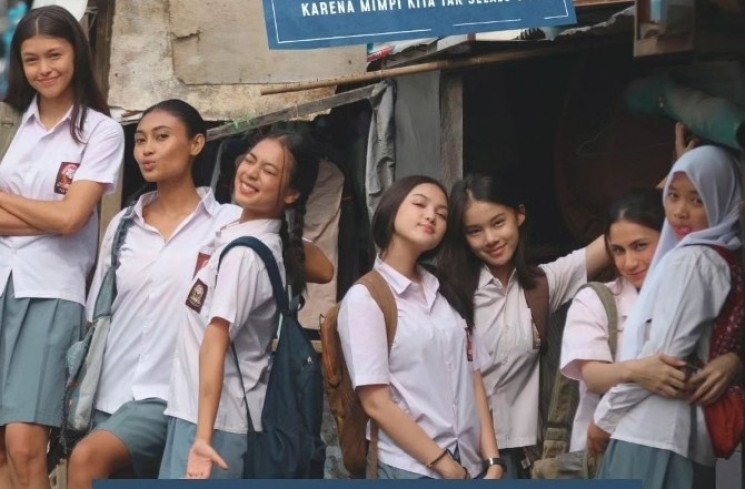 Aqila, Oka Antara, Novia Bachmid, Raisa Bawazier, Azela Putri. (ist)