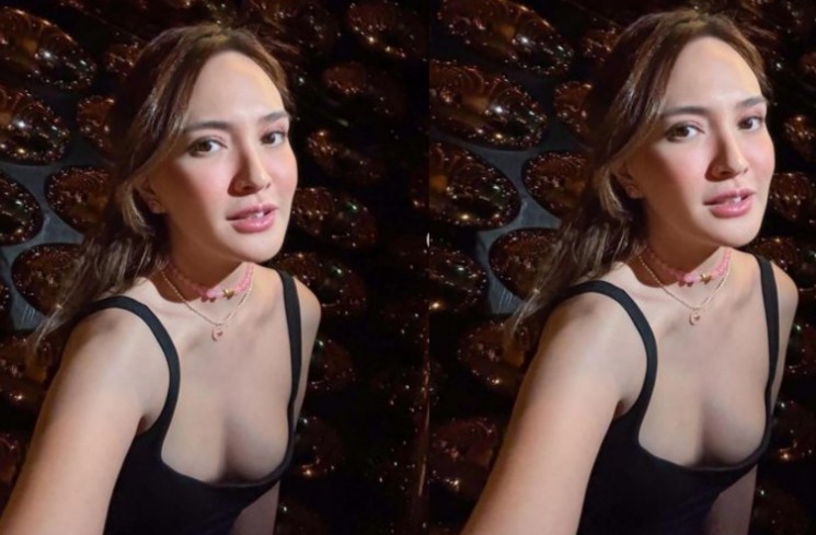 Shady Aulia pamer baju belahan dada rendah