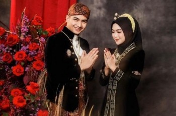 Jalani Proses Sidang Cerai, Ria Ricis Bungkam Soal Masalah Ranjangnya dengan Teuku Ryan
